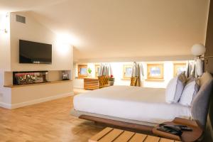 Μια τηλεόραση ή/και κέντρο ψυχαγωγίας στο Hotel Camigliatello