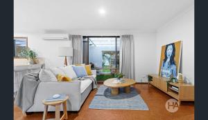 Gallery image of Beachside at the Bay in Coronet Bay