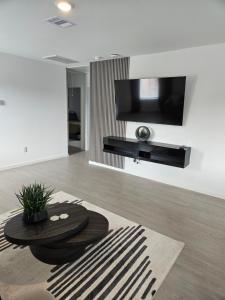 Et tv og/eller underholdning på Valle Cupa Retreat + 14 billeder