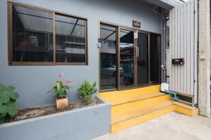Muka bangunan atau pintu masuk Luxury Town House in the Heart of the Old City
