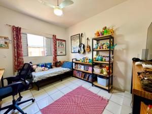 En eller flere senge i et værelse på Turística + 12 billeder