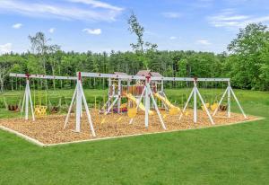 Ο χώρος παιχνιδιού για παιδιά στο The Homestead at Carter Bridge Estate