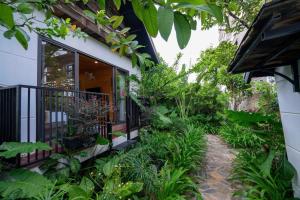 Zahrada ubytování San Signature - Suối Ngọc Retreat + 104 fotografií