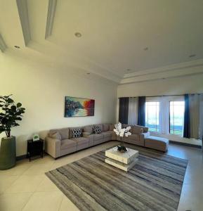 Φωτογραφία από το άλμπουμ του C-Roy Estate σε Kupuis