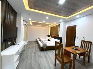 TV a/nebo společenská místnost v ubytování LDR Travellers Inn