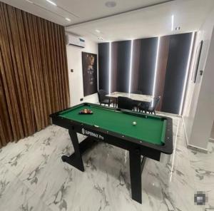 Biliár nebo kulečník v ubytování Hometime wuse ll + 6 fotografií