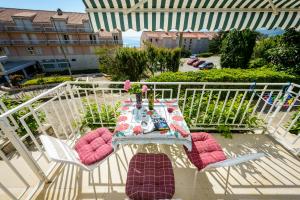 Balkón nebo terasa v ubytování Fisherman's Guest house Galeb