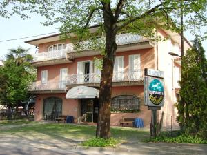 The building in which a szállodákat is located