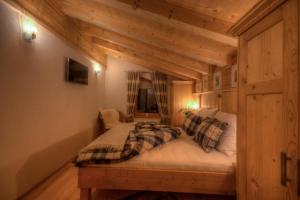 Posteľ alebo postele v izbe v ubytovaní Logenplatz Zillertal