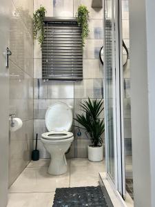 Ένα μπάνιο στο Navy Pearls 2