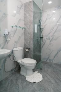 Ένα μπάνιο στο One Budget Hotel Chiangrai Maesai Payang