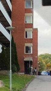 Το κτήριο όπου στεγάζεται  ο ξενώνας