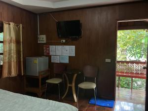 TV a/nebo společenská místnost v ubytování Pruksa Resort Prachin Buri