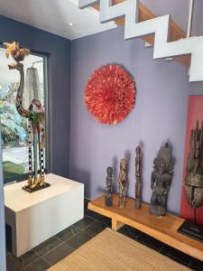 Imagen de la galería de Modern studio apartment with solar, en Honeydew