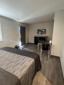 Gallery image of Cloud 9 Inn - El Ciello Inn in Pico Rivera