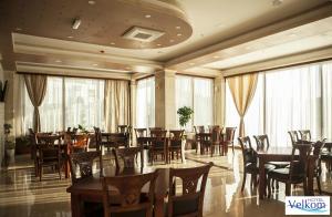 Restaurace v ubytování Hotel Velkom