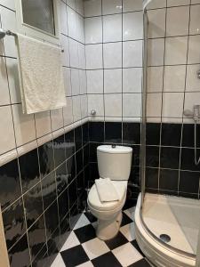 Vannituba majutusasutuses Taste Tbilisi