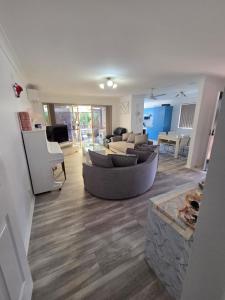 Posezení v ubytování Coffs Oceanic Haven