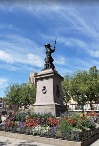 Σημείο ενδιαφέροντος κοντά σε αυτό το διαμέρισμα