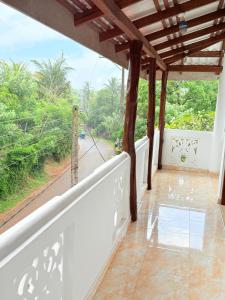 Μπαλκόνι ή βεράντα στο Lumora - Midigama