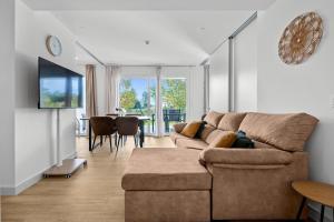 Posezení v ubytování Alcazaba Lagoon Luxury Retreat