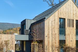 Vista general de una montaña o vista desde la villa