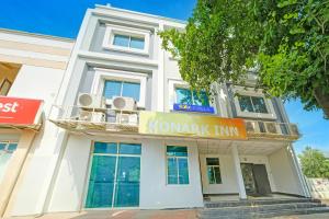 Το κτήριο όπου στεγάζεται  το ξενοδοχείο +20 φωτογραφίες