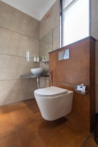 Ένα μπάνιο στο Pravasa Stay, Bapat Square