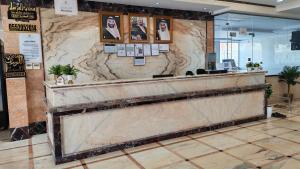 Vstupní hala nebo recepce v ubytování أجنحة الفرسان المتحدة بالحمدانية + 159 fotografií