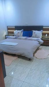 Ένα ή περισσότερα κρεβάτια σε δωμάτιο στο Lelys Lof't 2