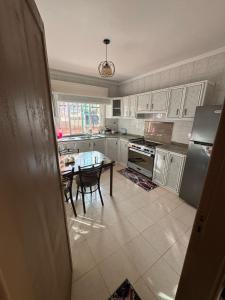 Kuchyň nebo kuchyňský kout v ubytování may-8