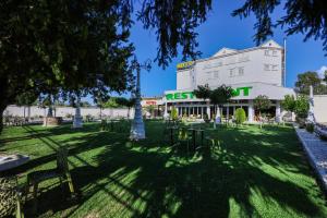 Zahrada ubytování Hotel Familja