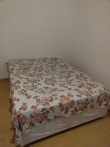 Postel nebo postele na pokoji v ubytování Quarto Ilhabela com hidromassagem + 4 fotografie