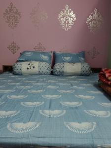 Ένα ή περισσότερα κρεβάτια σε δωμάτιο στο Titri Khona home stay kalpa