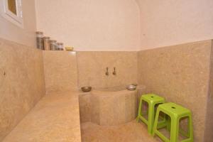 Ένα μπάνιο στο Villa Route de Fes in Marrakesh +13 φωτογραφίες