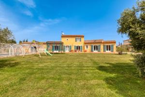 Κήπος έξω από το Yana