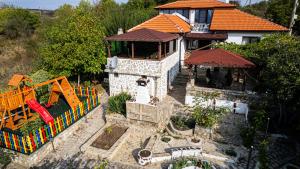 Zahrada ubytování Вила Лонгоз