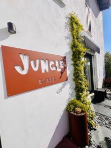 Πιστοποιητικό, βραβείο, πινακίδα ή έγγραφο που προβάλλεται στο Villa Jungle Etxea