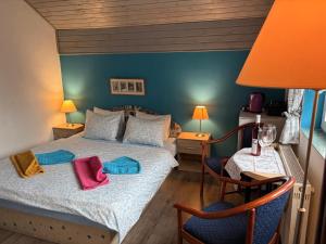 Postel nebo postele na pokoji v ubytování Pension Eliška