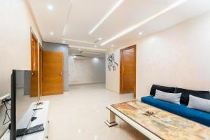 Μια τηλεόραση ή/και κέντρο ψυχαγωγίας στο Modern and cozy apartment