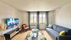 Φωτογραφία από το άλμπουμ του Cathédrale en Scène - design & lumineux - Gare στο Αμιάν +24 φωτογραφίες