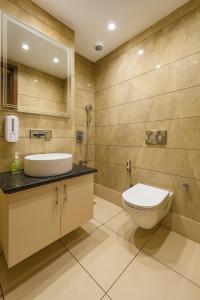 Koupelna v ubytování Majesta stays pitampura