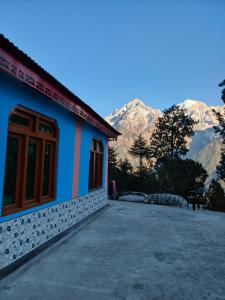 Γενική θέα στο βουνό ή θέα στο βουνό από  αυτό το δωμάτιο σε οικογενειακή κατοικία