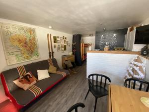 Μια τηλεόραση ή/και κέντρο ψυχαγωγίας στο Superbe studio en coeur de station