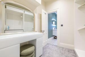 Phòng tắm tại Battersea Boutique Apartments +83 ảnh