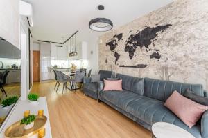 Χώρος καθιστικού στο Butterfly Luxury - basen, wellness , klimatyzacja, parking 350m od morza