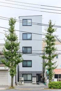 Το κτήριο όπου στεγάζεται  το διαμέρισμα