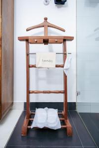 Postel nebo postele na pokoji v ubytování Bungalow 2 Raikabagh + 41 fotografií