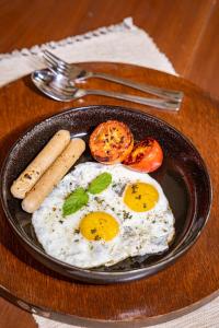 Jídlo v hotelu nebo okolí