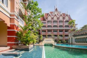 Bazén v ubytování Le Ayodhaya Palace Krabi Beach Resort nebo v jeho okolí + 92 fotografií